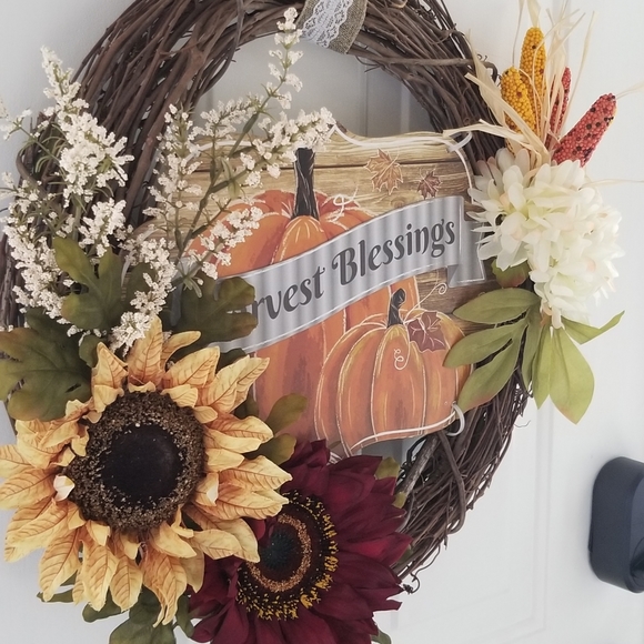 Fall Wreath - Picture 2 of 3